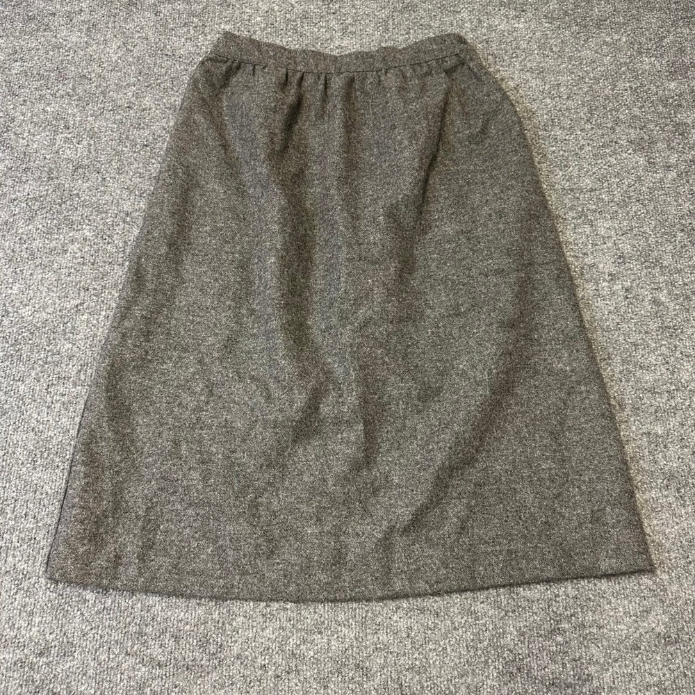 Briggs Skirt Womens Size 10P Gray Wool Blend A-Line Midi Casual Made in USA